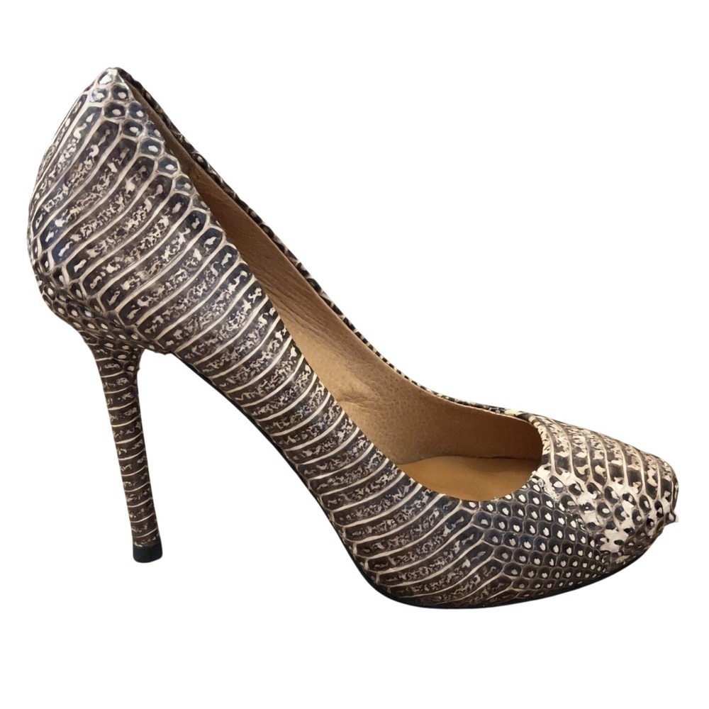 L.A.M.B. Leather Stilettos‎ Animal Print Size 7.5